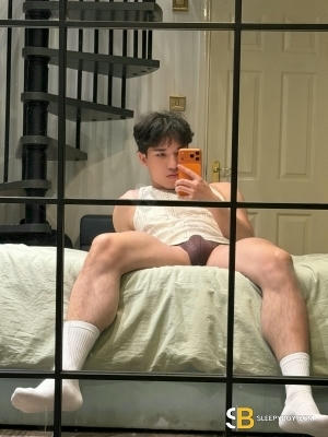 Gay Escort Hao 25yr - licking