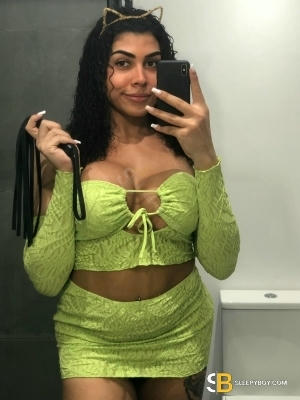 Bisexual Escort Gabriela Reis 23yr - role