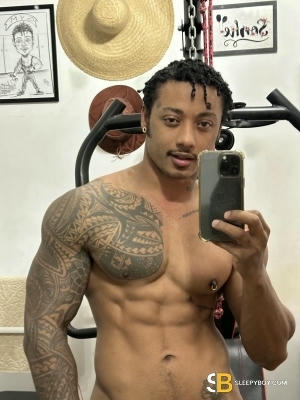 Bisexual Escort Bruno Black 32yr - role