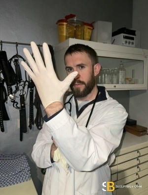 Bisexual Escort Dean 34yr - licking