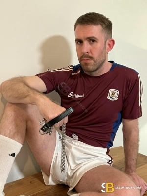 Bisexual Escort Dean 34yr - role