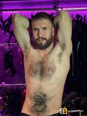 Bisexual Escort Dean 34yr - role