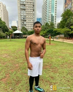 Bisexual Escort Hiago 18yr - role