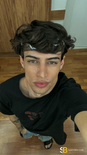 Bisexual Escort Mateus 20yr - sucking