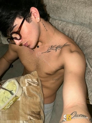 Bisexual Escort Gabriel 21yr - sucking