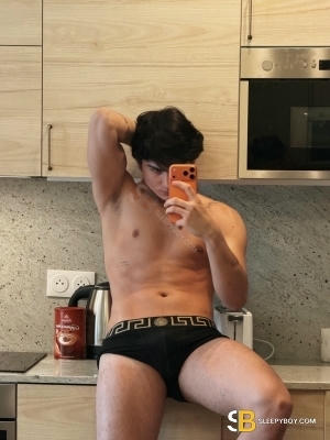 Bisexual Escort Gabriel 21yr - sucking