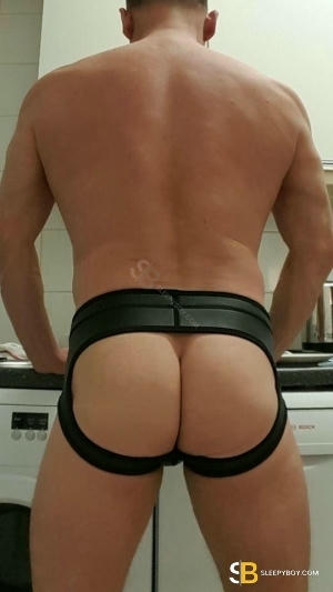 Gay Escort Matt 49yr - double penetration