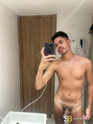 Bisexual Escort Lucas Hide 26yr - sucking