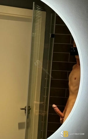 Bisexual Escort Rick 24yr - role