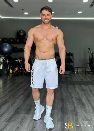 Bisexual Escort Bruno 32yr - role