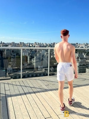 Gay Escort Ramiro 25yr - role