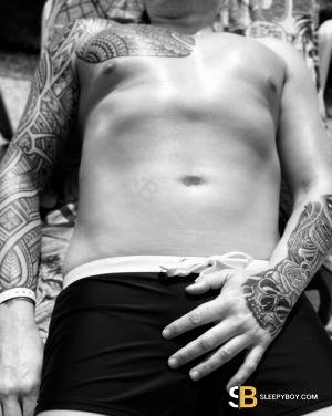 Bisexual Escort Hugh 49yr - always safe sex