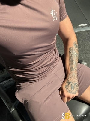 Bisexual Escort Hugh 49yr - rimming