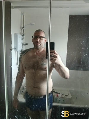 Bisexual Escort Lord Asmodeus 39yr - cum on face