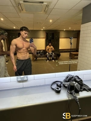 Bisexual Escort Will 21yr - licking