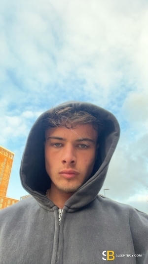 Bisexual Escort Will 21yr - sucking