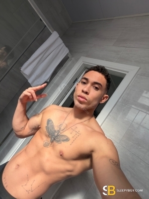 Bisexual Escort Daniel Lino 25yr - sucking