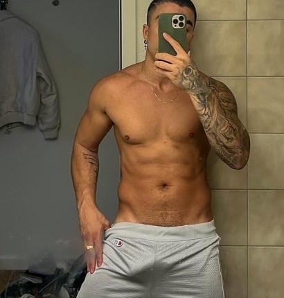 Gay Escort Masseur