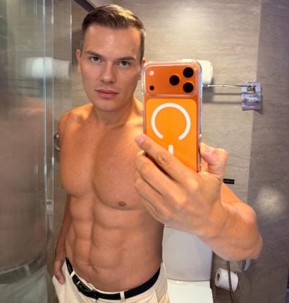 Manchester Gay Escorts