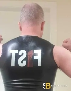 male escort Edinburgh Matt Ff  Edinburgh Glasgow