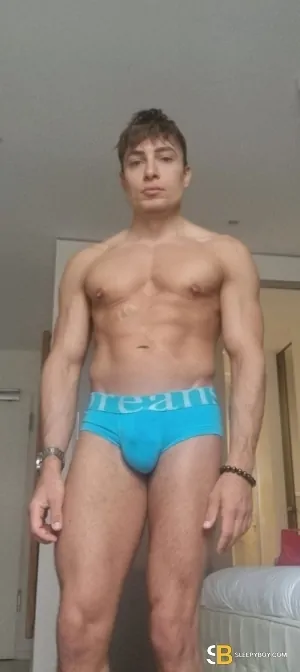 Gay Escort Magnus 28yr - always safe sex