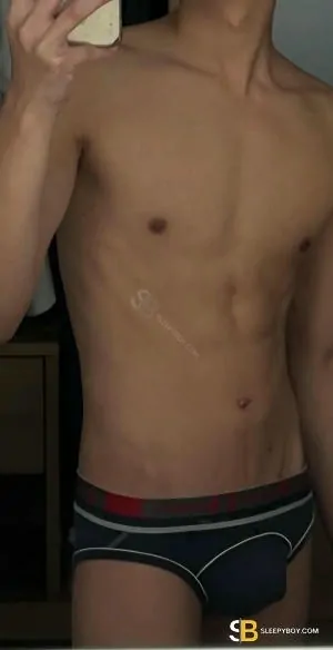 Gay Escort &pound;80 Matthew Asian Massage 24yr - masseur