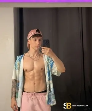 Bisexual Escort Peter 27yr - dirty talk