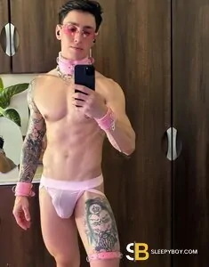 male rent boy London Pedro