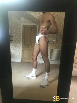 Gay Escort Byron 28yr - massage