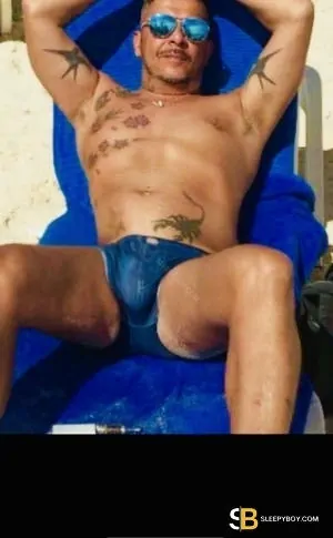 Gay Escort Xl Pornstar Tony London 43yr - exhibitionist