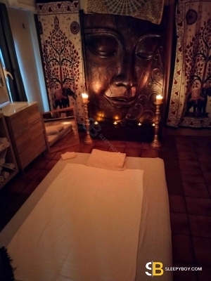 Bisexual Escort Masseur Tori 48yr - gangbang