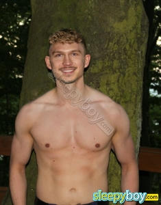 male rent boy Edinburgh Dave22cm