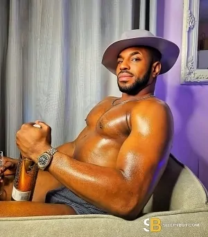 Bisexual Escort Xxl Marcus Black 30yr - double penetration