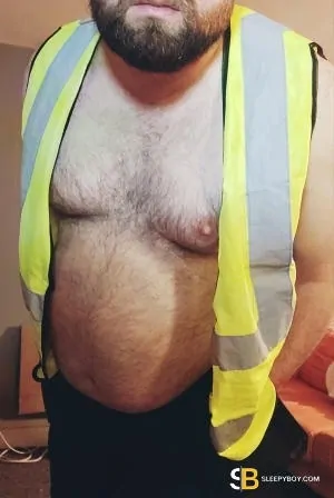 Gay Escort James 35yr - gangbang