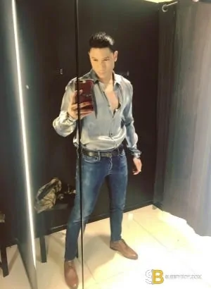 Gay Escort Middle Eastern Prince 21yr - sauna