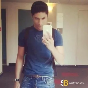 Escort Middle Eastern Prince 21yr - sportwear