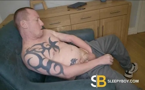 Gay Escort Tomtom 40yr - trios
