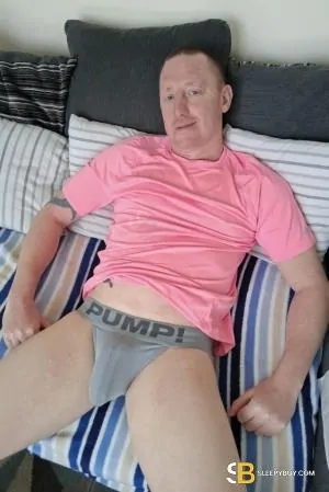 Gay Escort Tomtom 40yr - trios