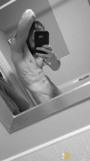 Escort Josh 28yr - massage