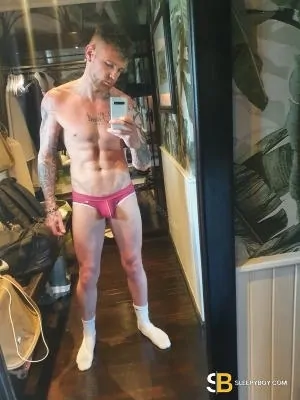 Escort Josh 29yr - massage