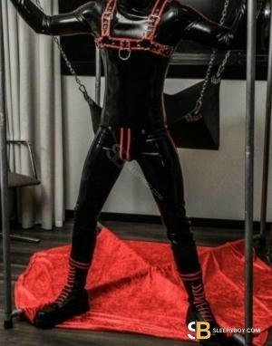 Gay Escort Pig Master Boy - Alan 24yr - massage