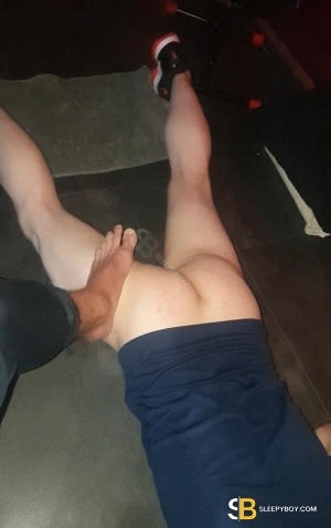 Gay Escort Master Max Pig Boy 26yr - massage