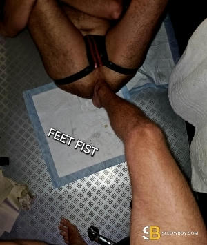 Gay Escort Pig__master 26yr - exhibitionist