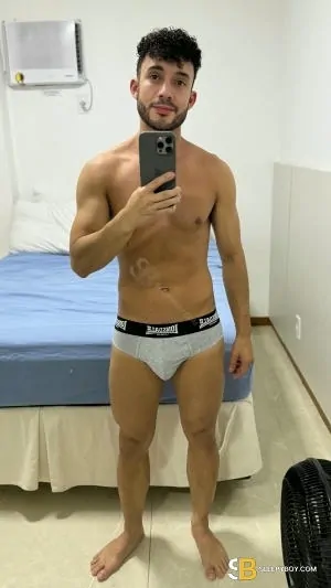 Bisexual Escort Diego Castro Xl 26yr - massage