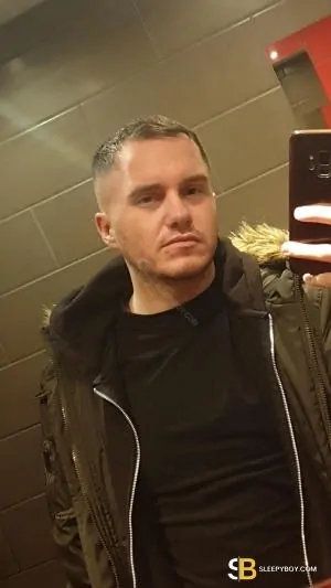 Gay Escort Ian 30yr - always safe sex