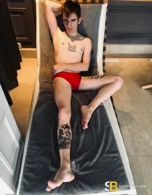 Gay Escort Vincent 24yr - trios