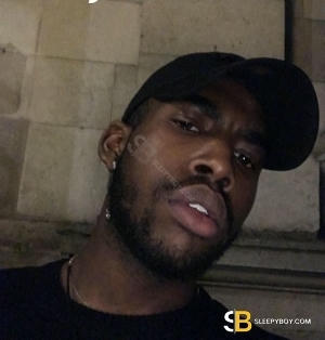 Gay Escort Antoine 25yr - voyeurism