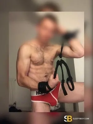 Escort Liam 30yr - massage