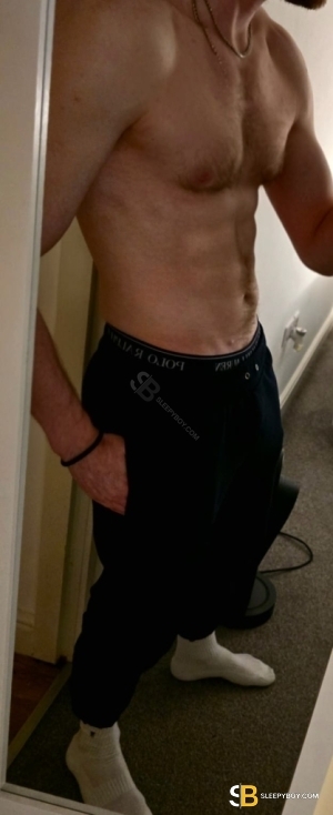 Gay Escort Sean 29yr - always safe sex