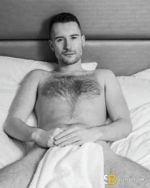 Gay Escort Ed 29yr - double penetration